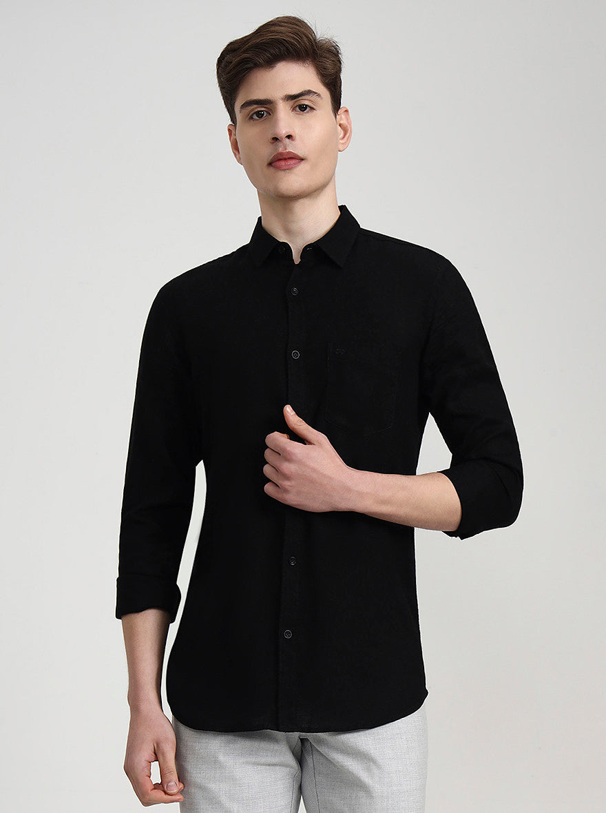 Black Solid Slim Fit Casual Shirt | JadeBlue