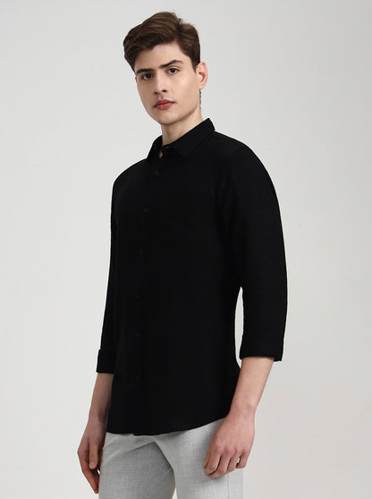 Black Solid Slim Fit Casual Shirt | JadeBlue
