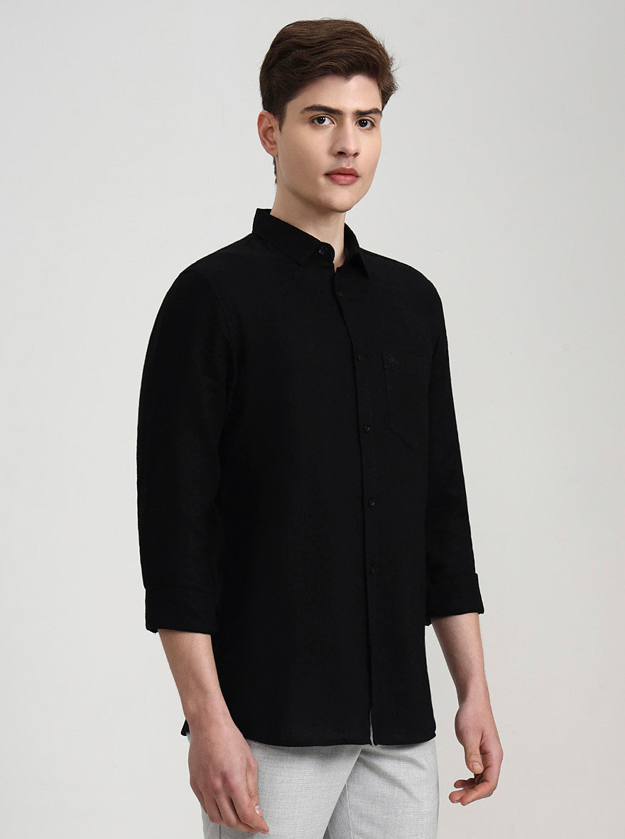 Black Solid Slim Fit Casual Shirt | JadeBlue