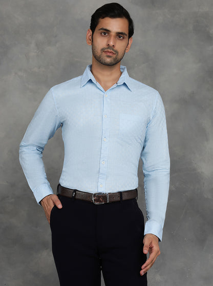Light Blue Solid Slim Fit Casual Shirt | JadeBlue