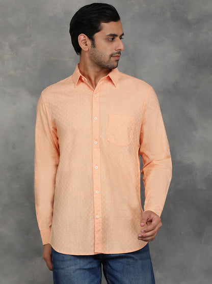 Peach Solid Slim Fit Casual Shirt | JadeBlue