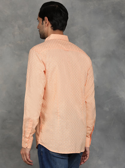 Peach Solid Slim Fit Casual Shirt | JadeBlue