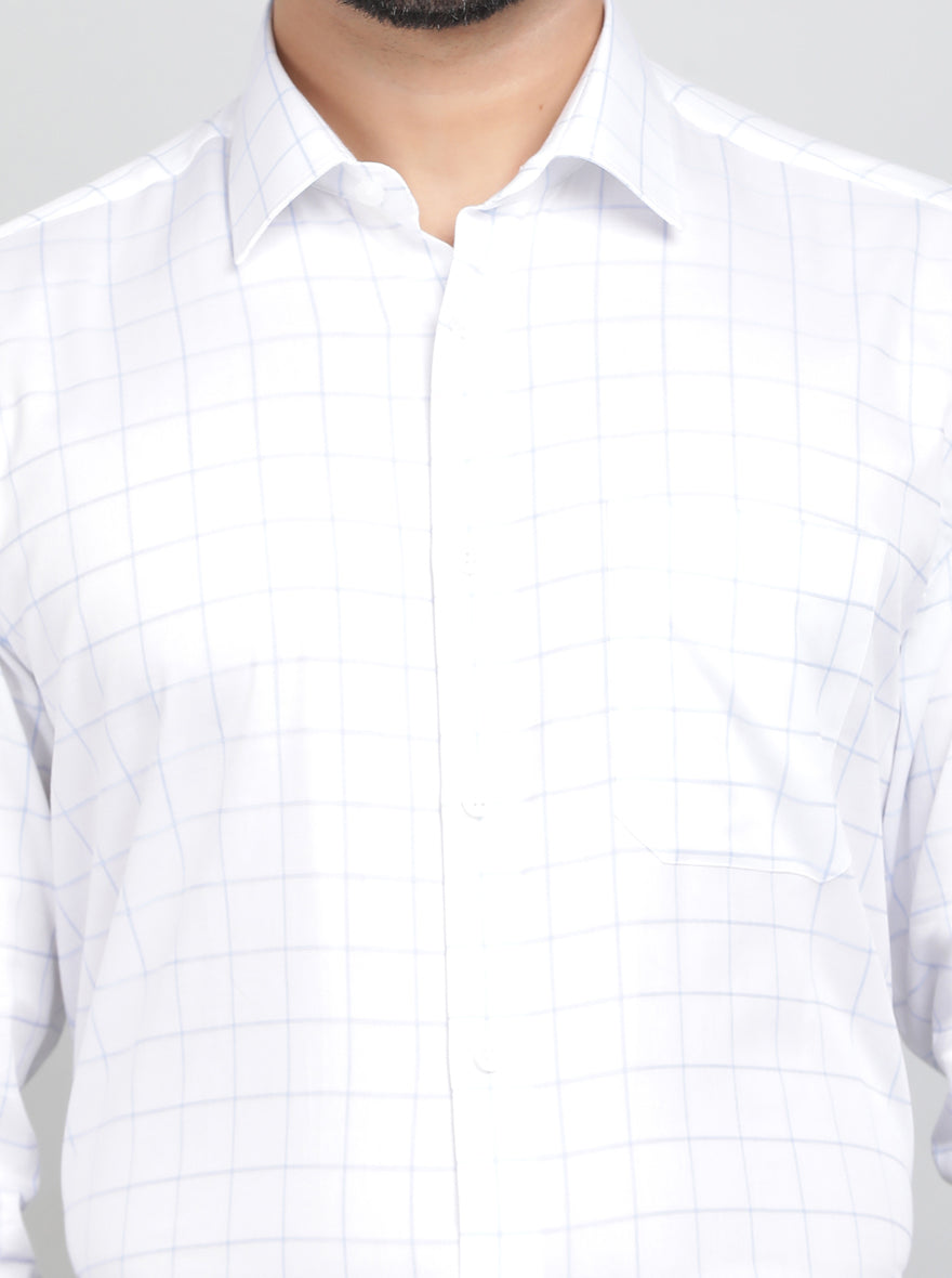 Light Blue Solid Regular Fit Formal Shirt | JadeBlue