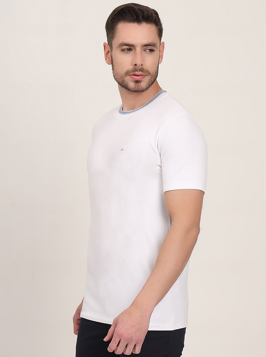 White Solid Slim Fit T-Shirt | JadeBlue