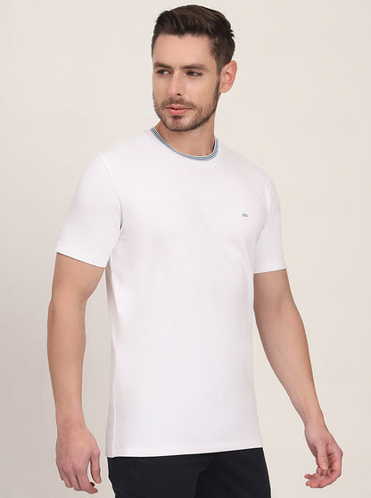 White Solid Slim Fit T-Shirt | JadeBlue