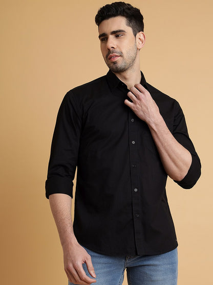 Black Solid Slim Fit Semi Casual Shirt | JadeBlue