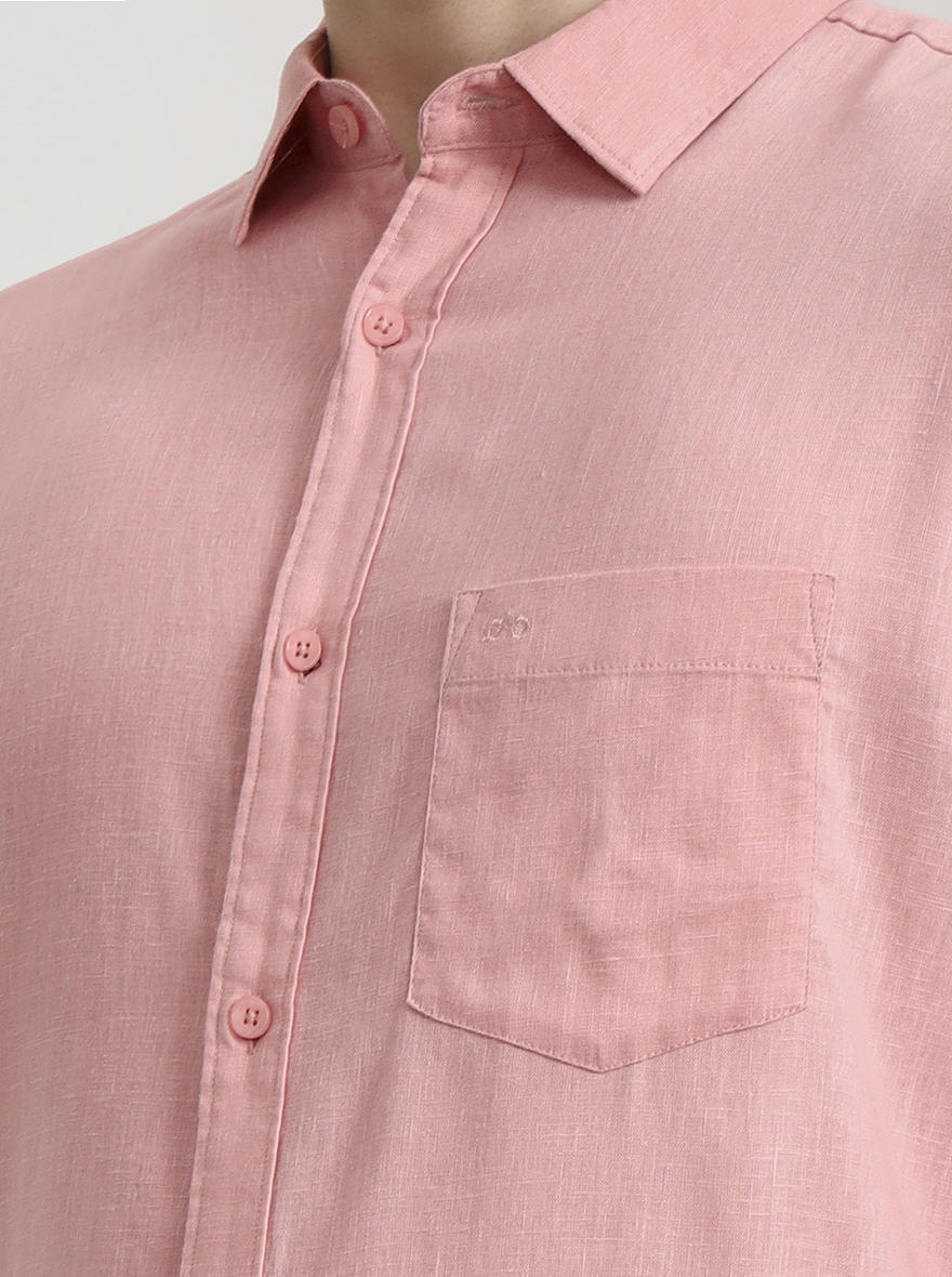 Onion Pink Solid Slim Fit Casual Shirt | JadeBlue