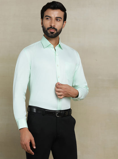 Light Green Solid Regular Fit Formal Shirt | JadeBlue