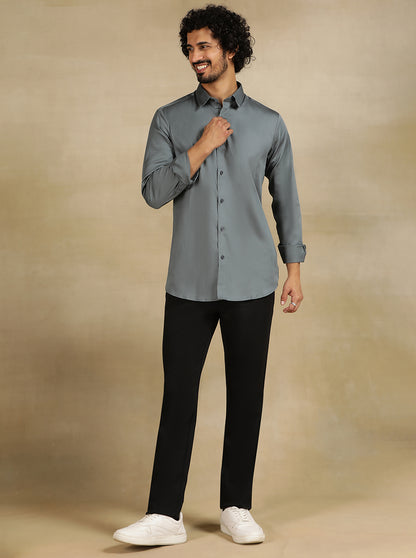 Grey Solid Slim Fit Casual Shirt | JadeBlue