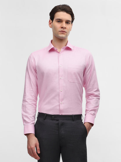 Pink Solid Regular Fit Formal Shirt | JadeBlue