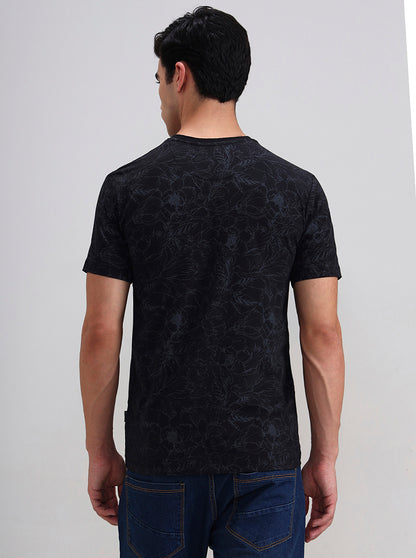 Black Printed Slim Fit T-Shirt | JadeBlue