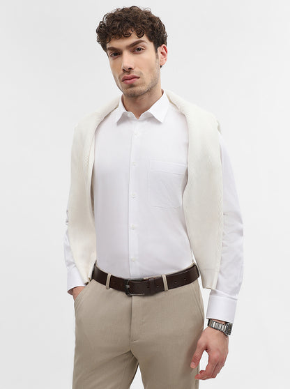 White Solid Regular Fit Formal Shirt | JadeBlue
