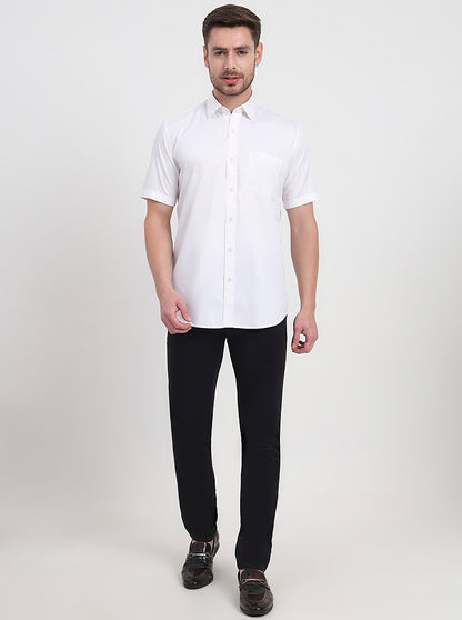 Black Solid Slim Fit Casual Trouser | JadeBlue