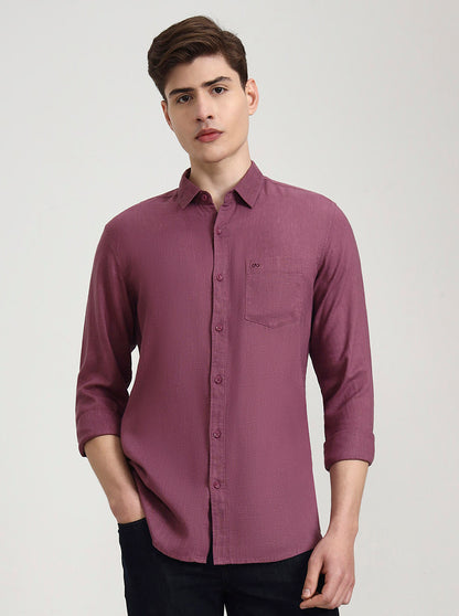Rust Pink Solid Slim Fit Casual Shirt | JadeBlue