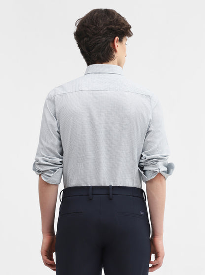 Maroon Solid Slim Fit Formal Shirt | Metal
