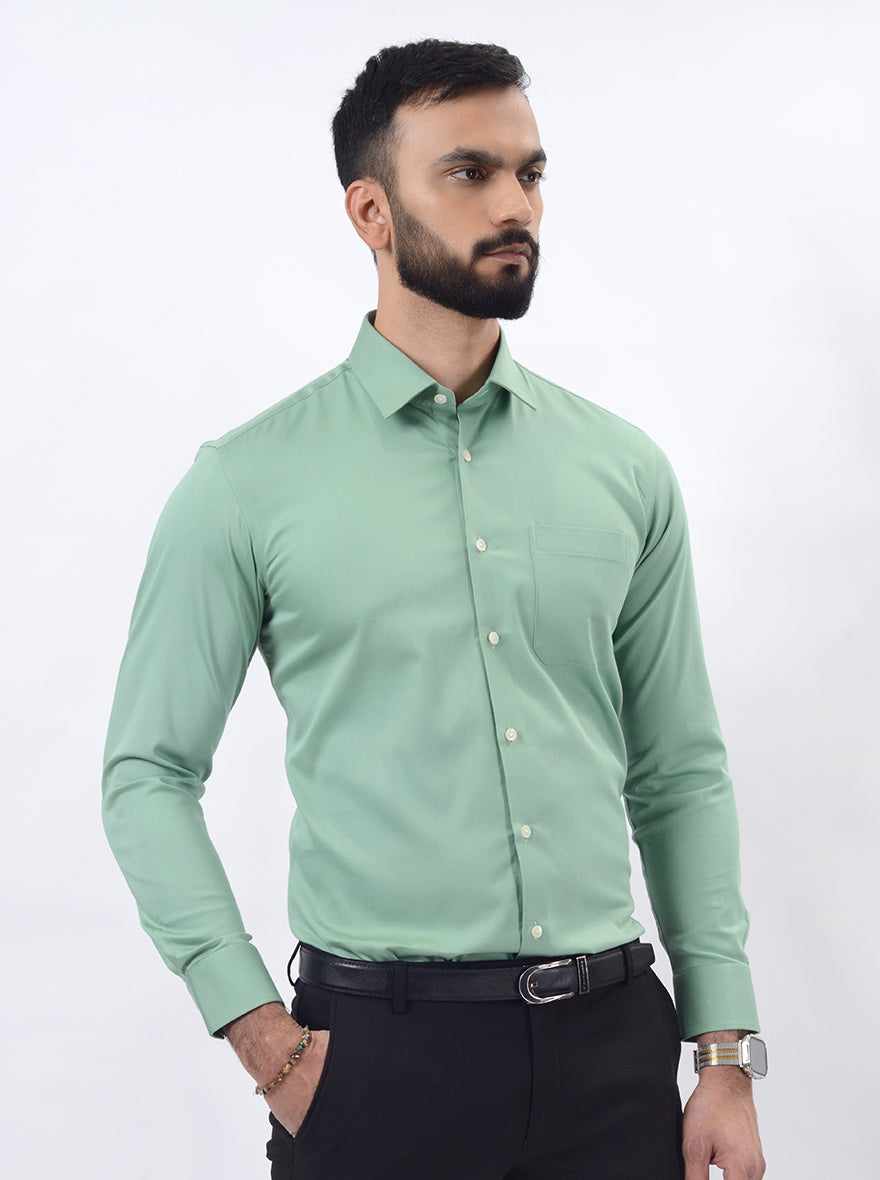 Green Solid Slim Fit Formal Shirt | JadeBlue