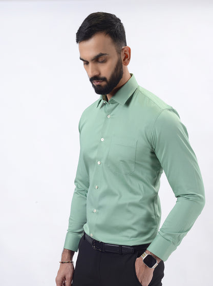 Green Solid Slim Fit Formal Shirt | JadeBlue