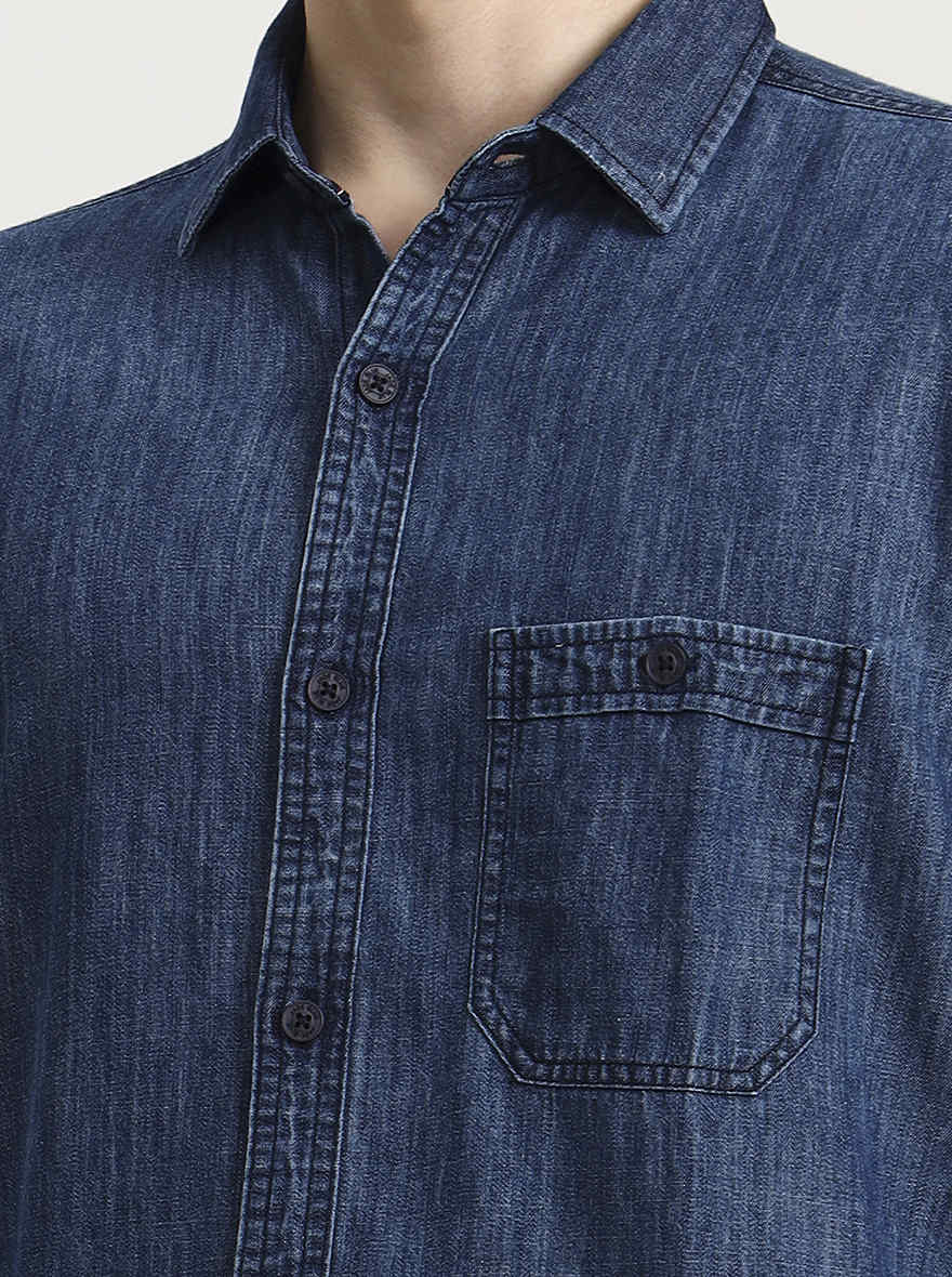 Navy Blue Solid Slim Fit Casual Shirt | JadeBlue