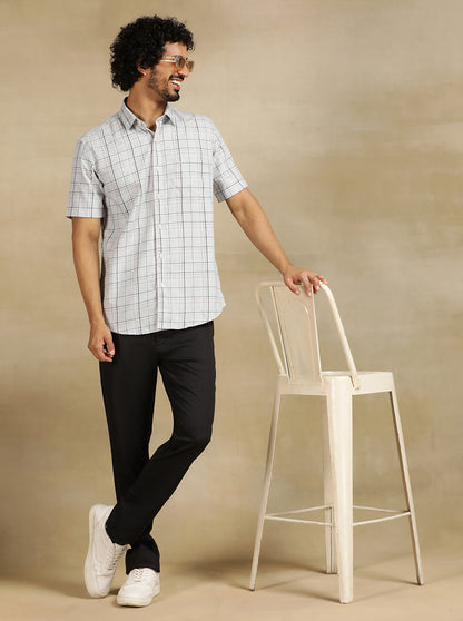 Light Grey Checked Tailored Fit Semi Casual Shirt | JadeBlue