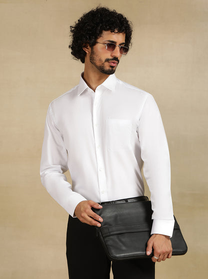 White Solid Regular Fit Formal Shirt | JadeBlue
