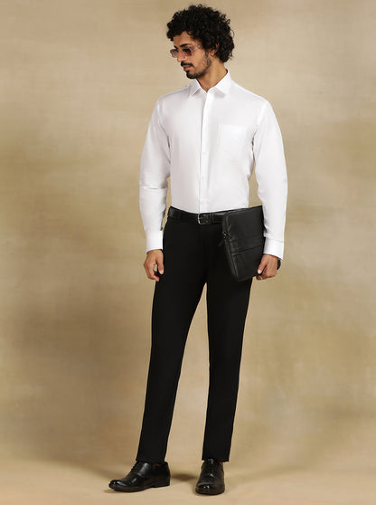 White Solid Regular Fit Formal Shirt | JadeBlue