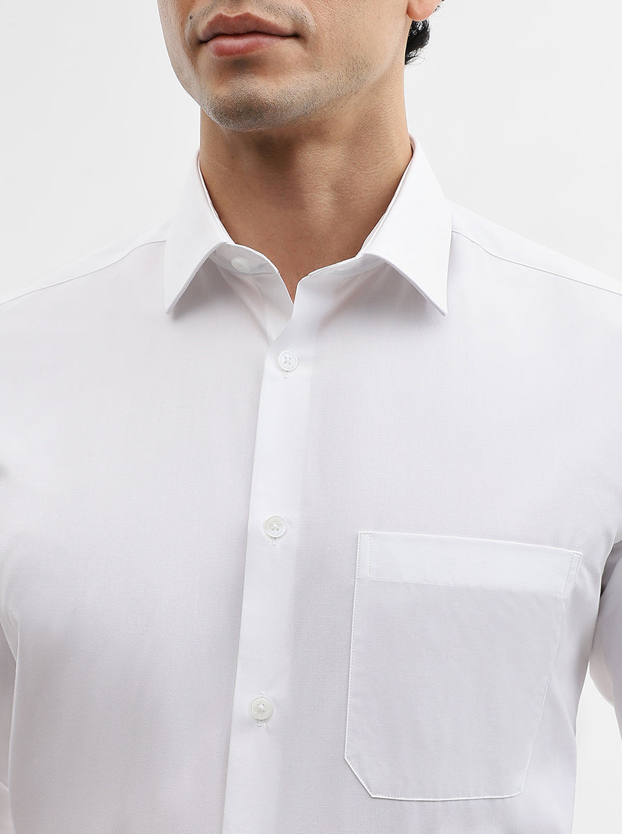 White Solid Regular Fit Formal Shirt | JadeBlue