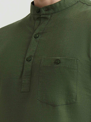 Olive Solid Slim Fit Sort Kurta | JadeBlue