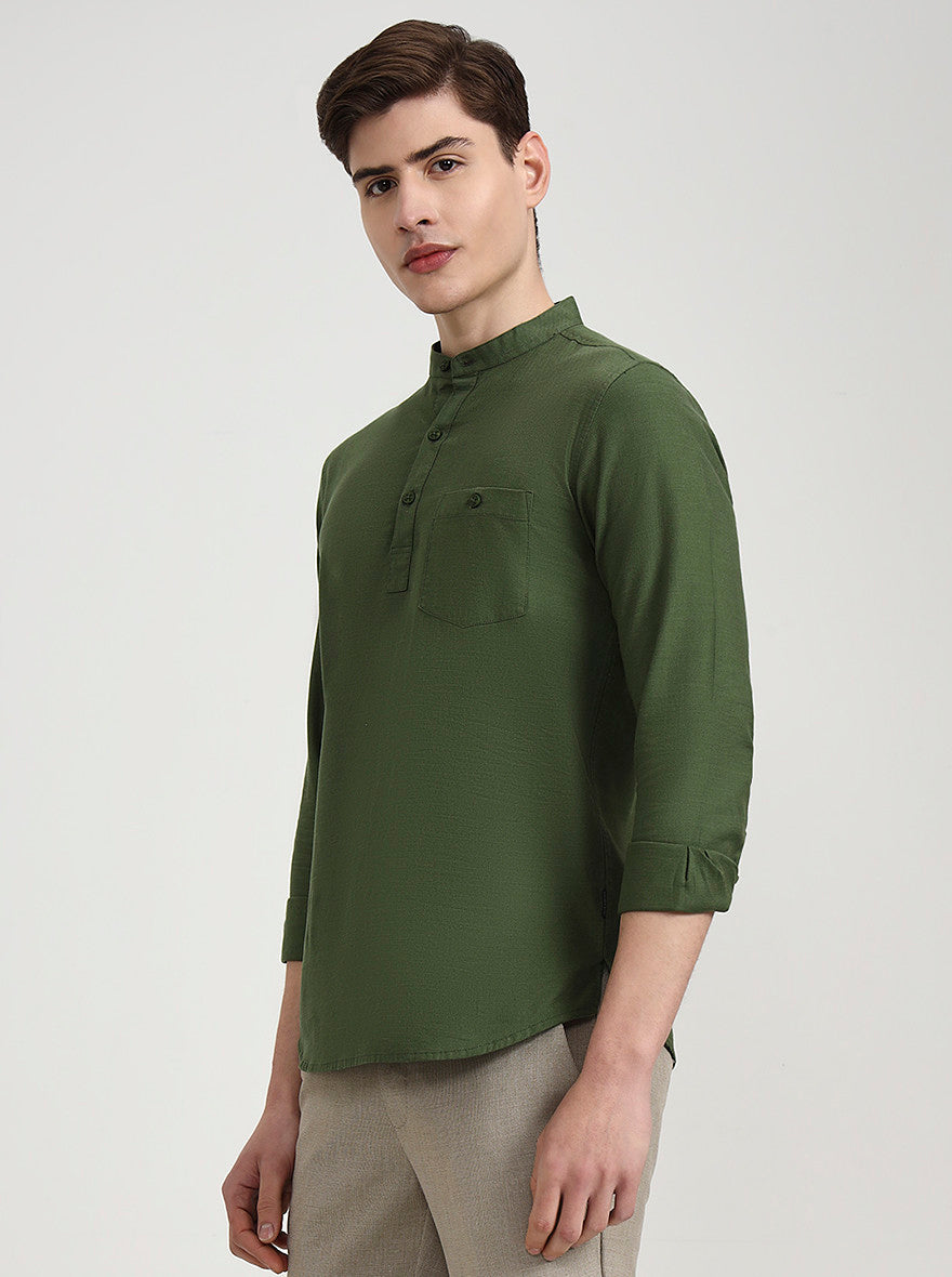 Olive Solid Slim Fit Sort Kurta | JadeBlue