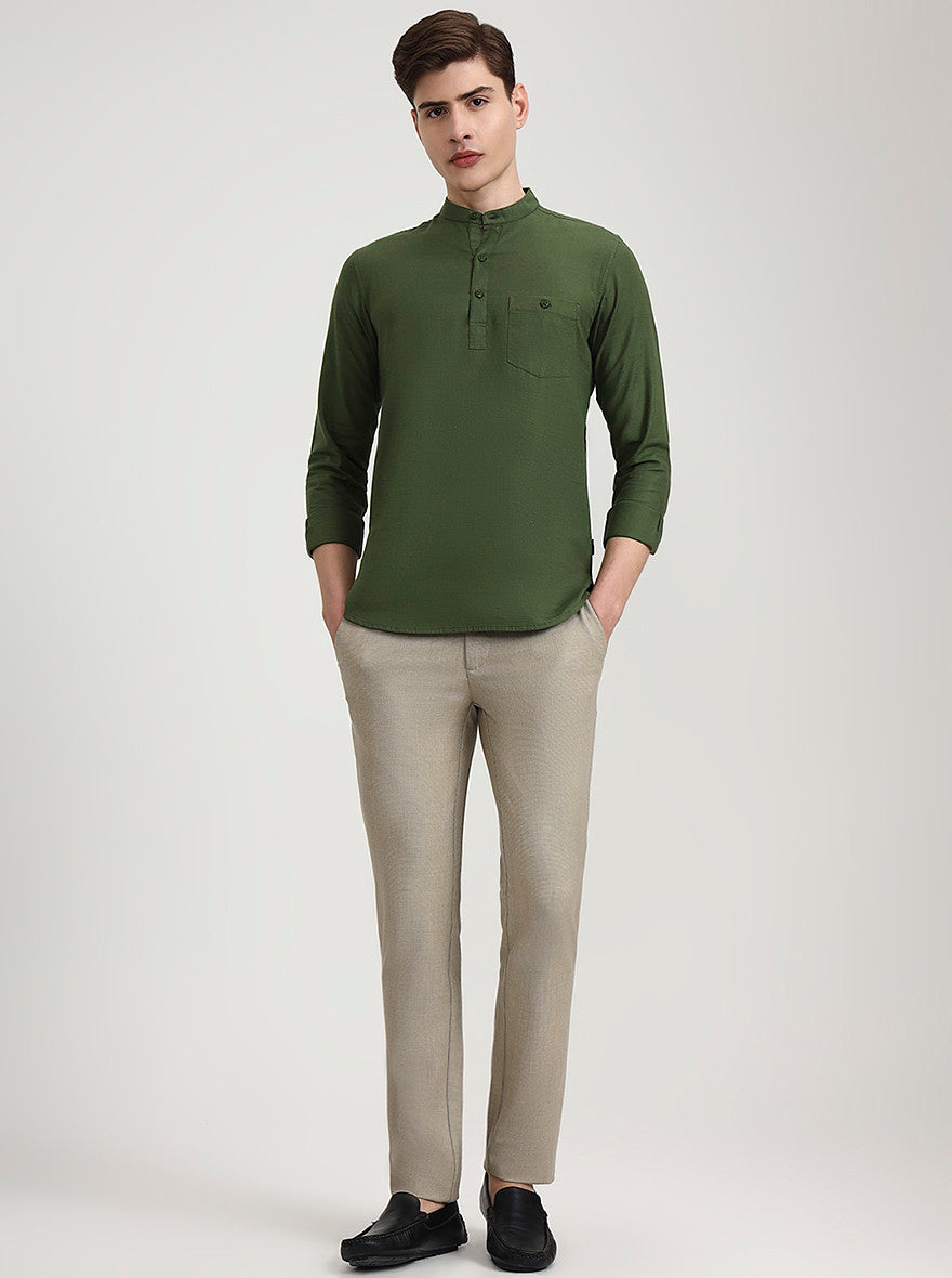 Olive Solid Slim Fit Sort Kurta | JadeBlue
