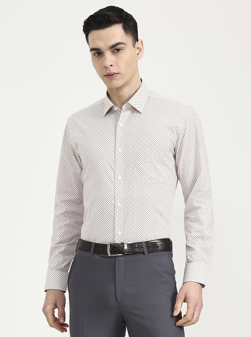 Fawn & White Printed Regular Fit Formal Shirt | JadeBlue