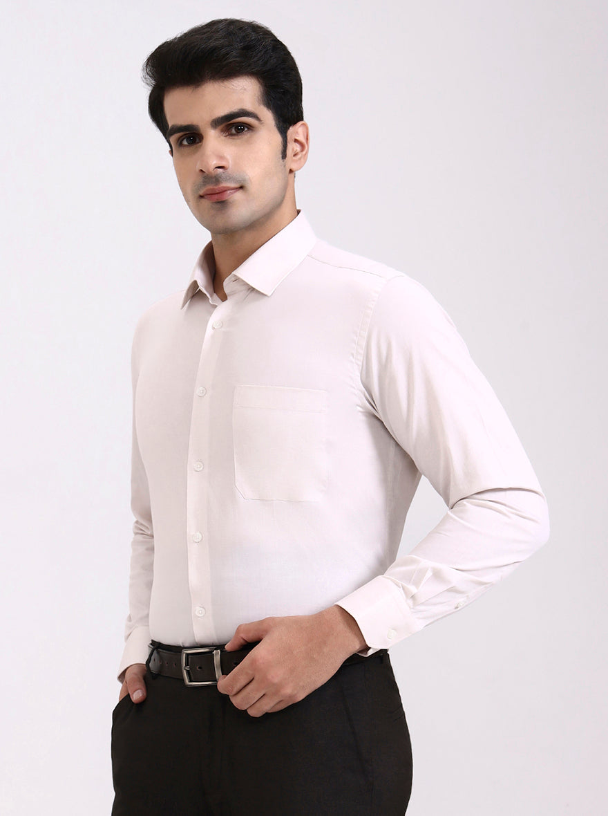 Cream Solid Regular Fit Formal Shirt | JadeBlue