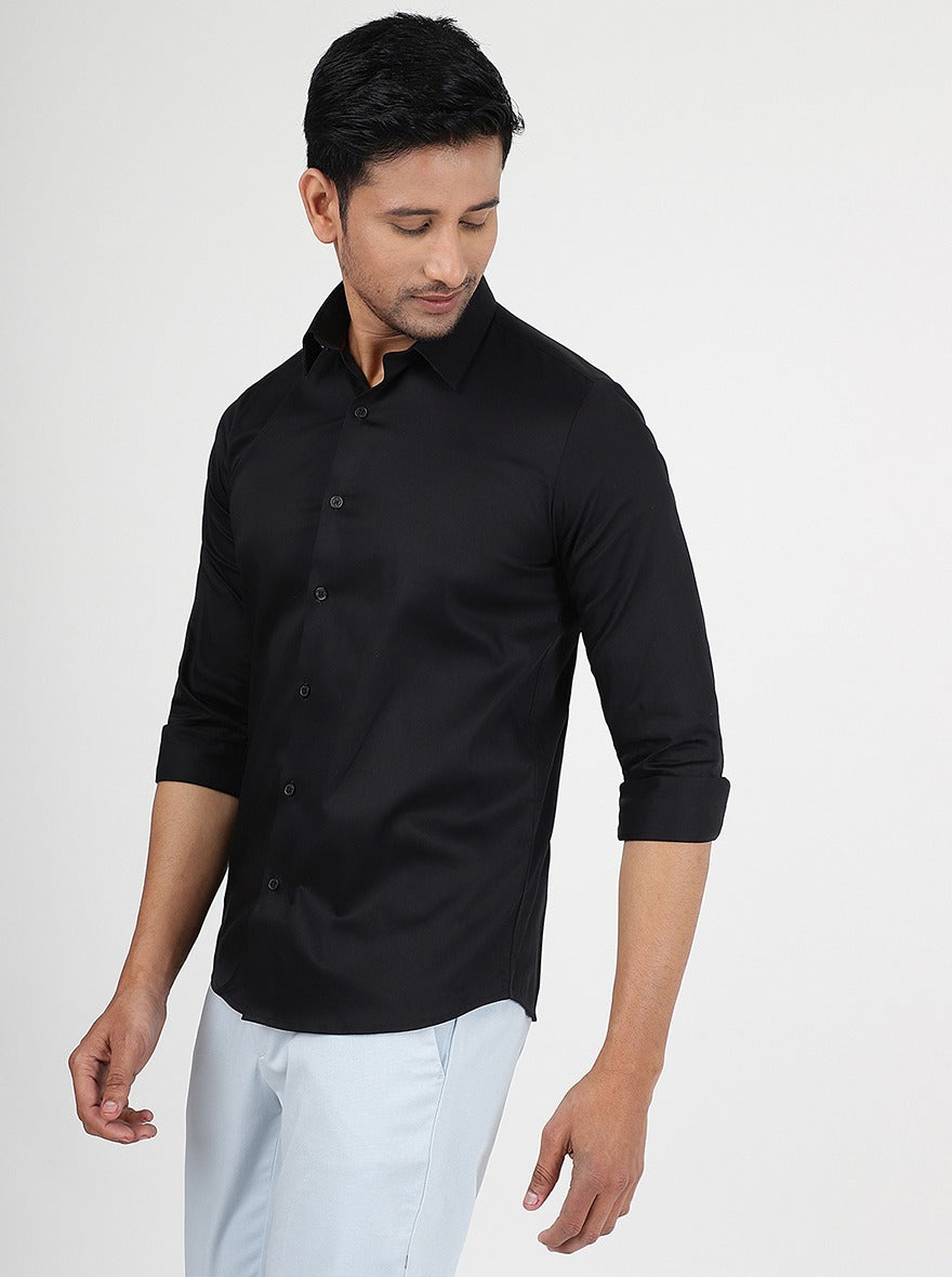 Black Solid Slim Fit Casual Shirt | JadeBlue