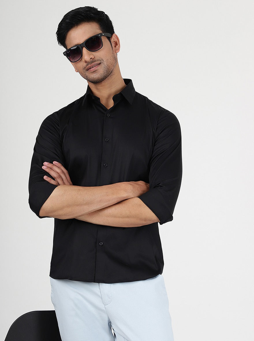 Black Solid Slim Fit Casual Shirt | JadeBlue