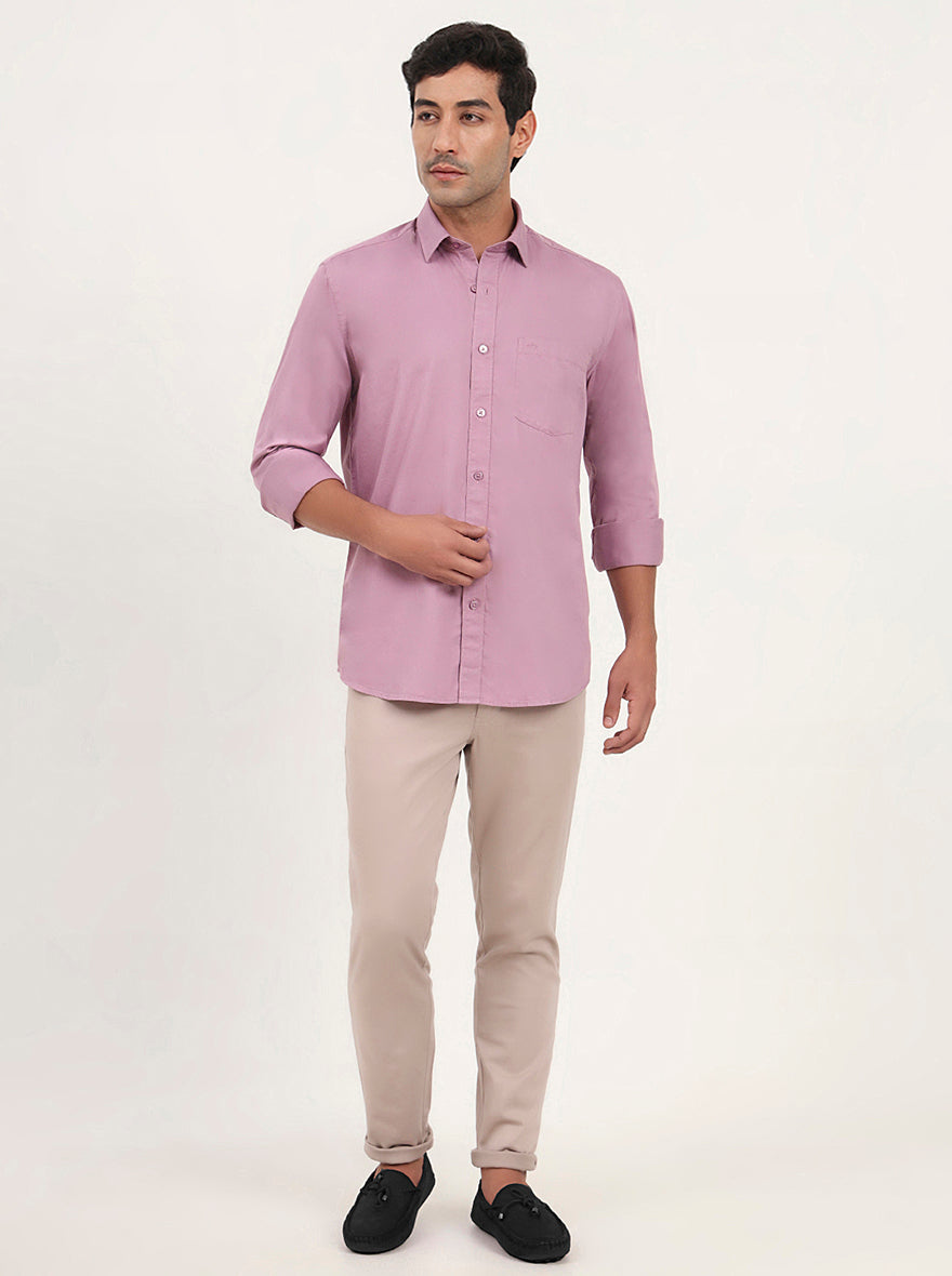 Lavender Solid Slim Fit Semi Casual Shirt | JadeBlue