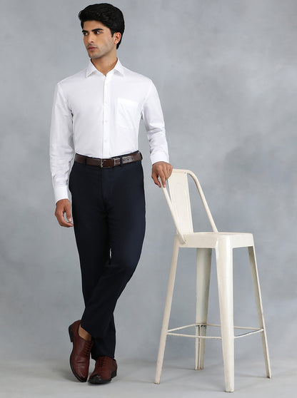 White Solid Regular Fit Formal Shirt | JadeBlue