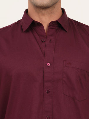 Wine Solid Slim Fit Semi Casual Shirt | JadeBlue