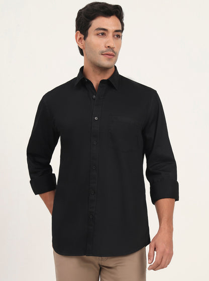 Black Solid Slim Fit Semi Casual Shirt | JadeBlue