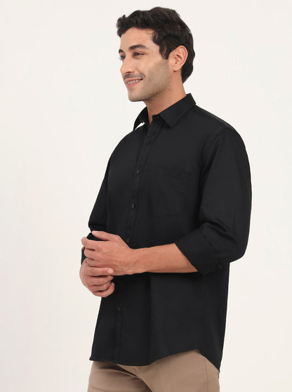 Black Solid Slim Fit Semi Casual Shirt | JadeBlue