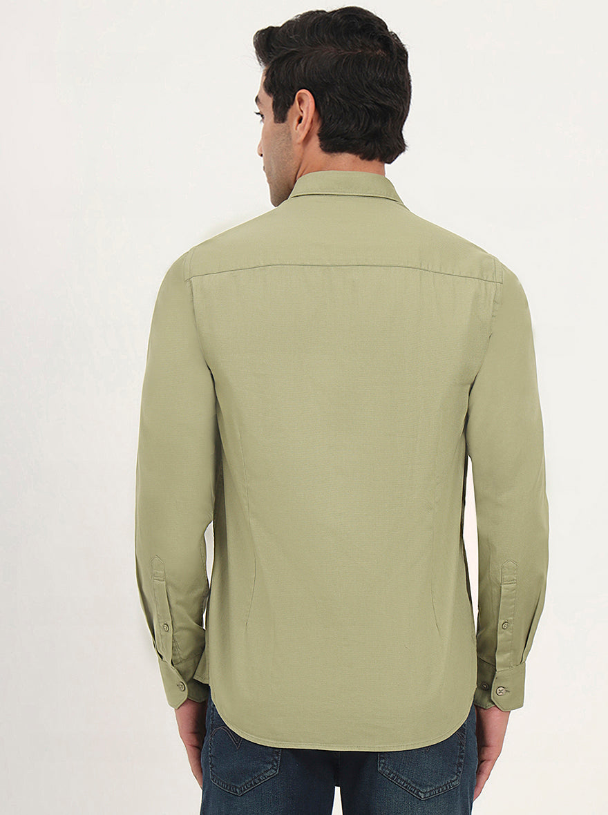 Light Green Solid Slim Fit Semi Casual Shirt | JadeBlue