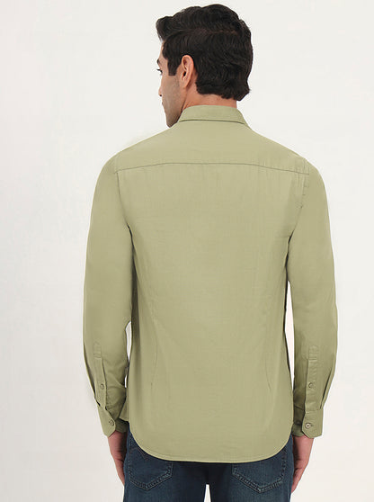 Light Green Solid Slim Fit Semi Casual Shirt | JadeBlue