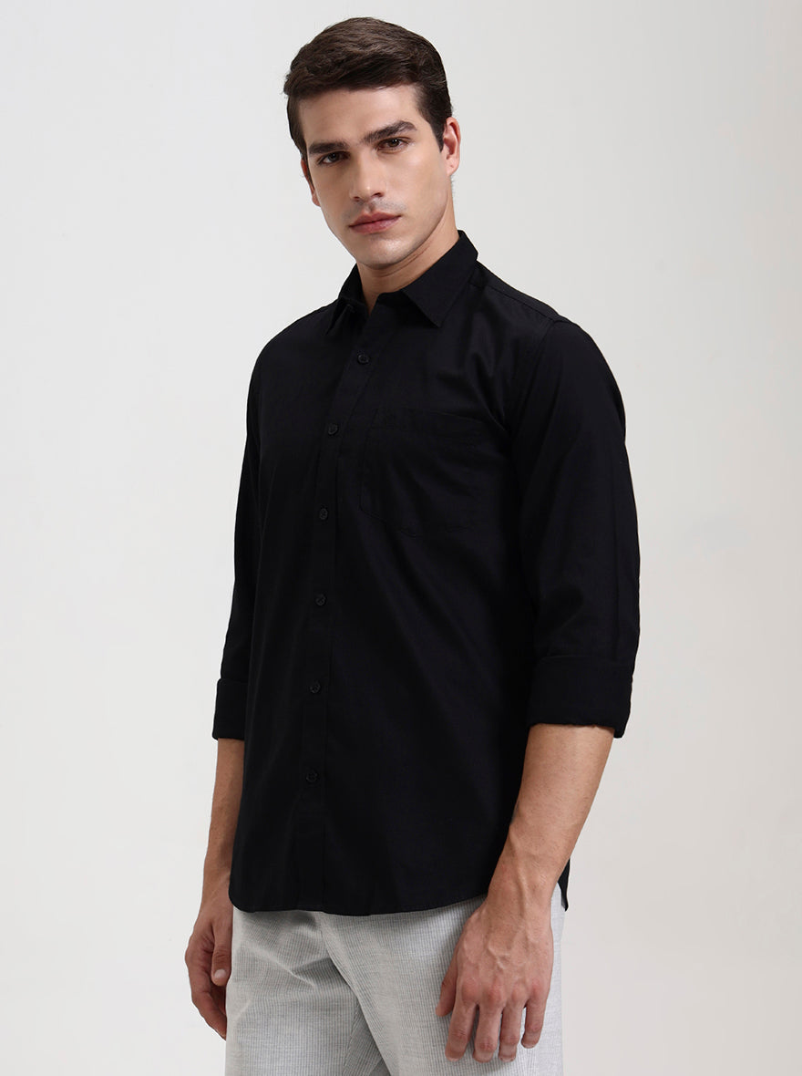 Black Solid Slim Fit Semi Casual Shirt | JadeBlue