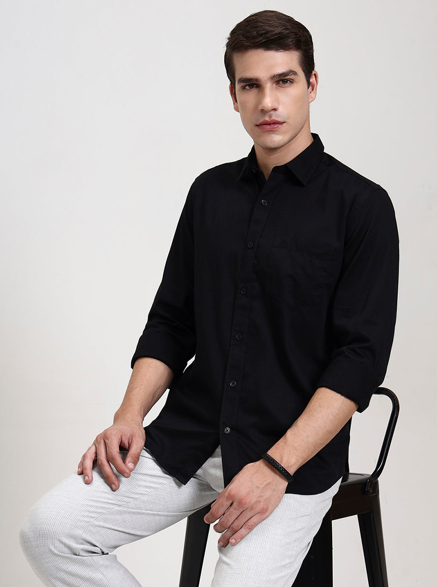 Black Solid Slim Fit Semi Casual Shirt | JadeBlue