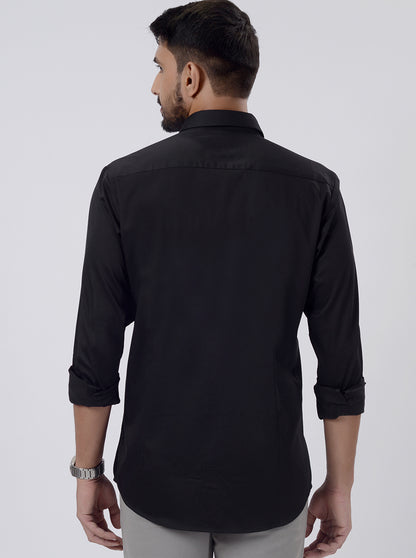 Black Solid Slim Fit Casual Shirt | JadeBlue