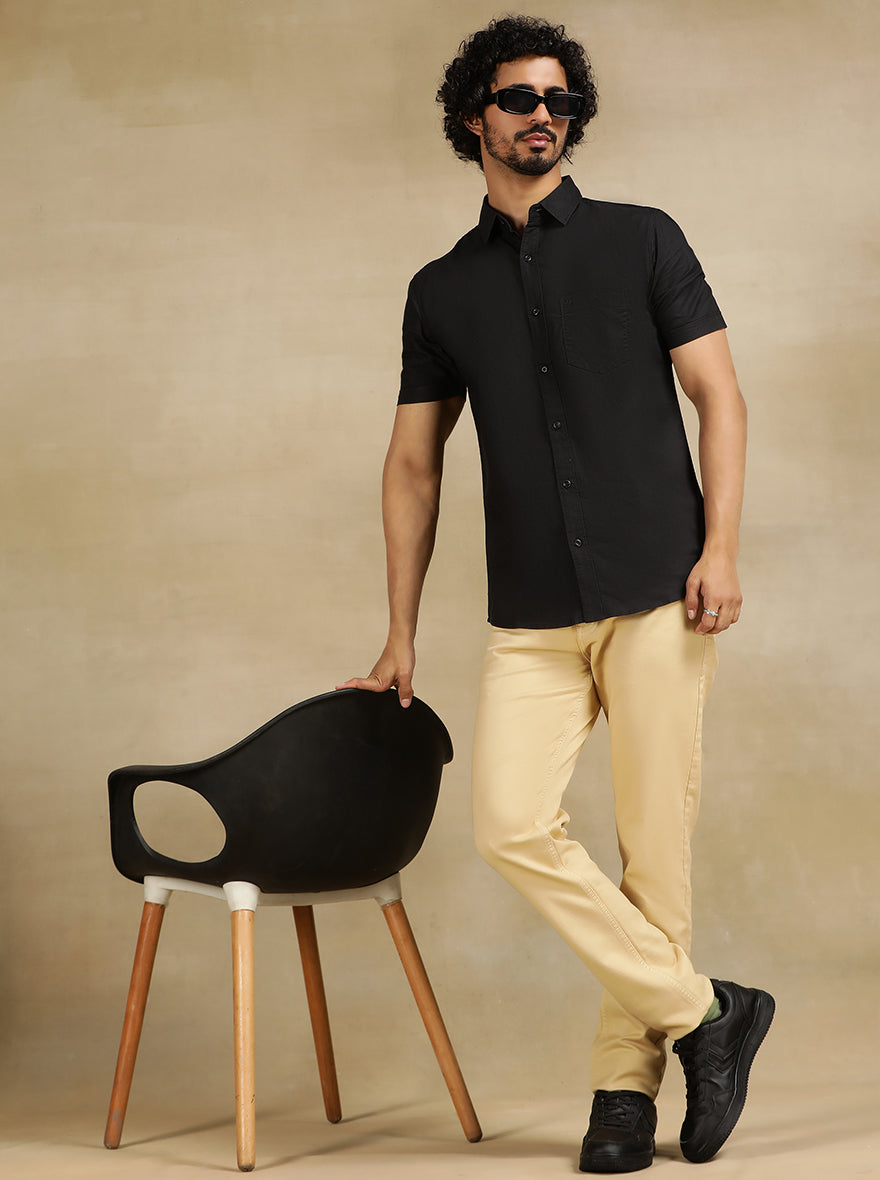 Black Solid Slim Fit Casual Shirt | JadeBlue