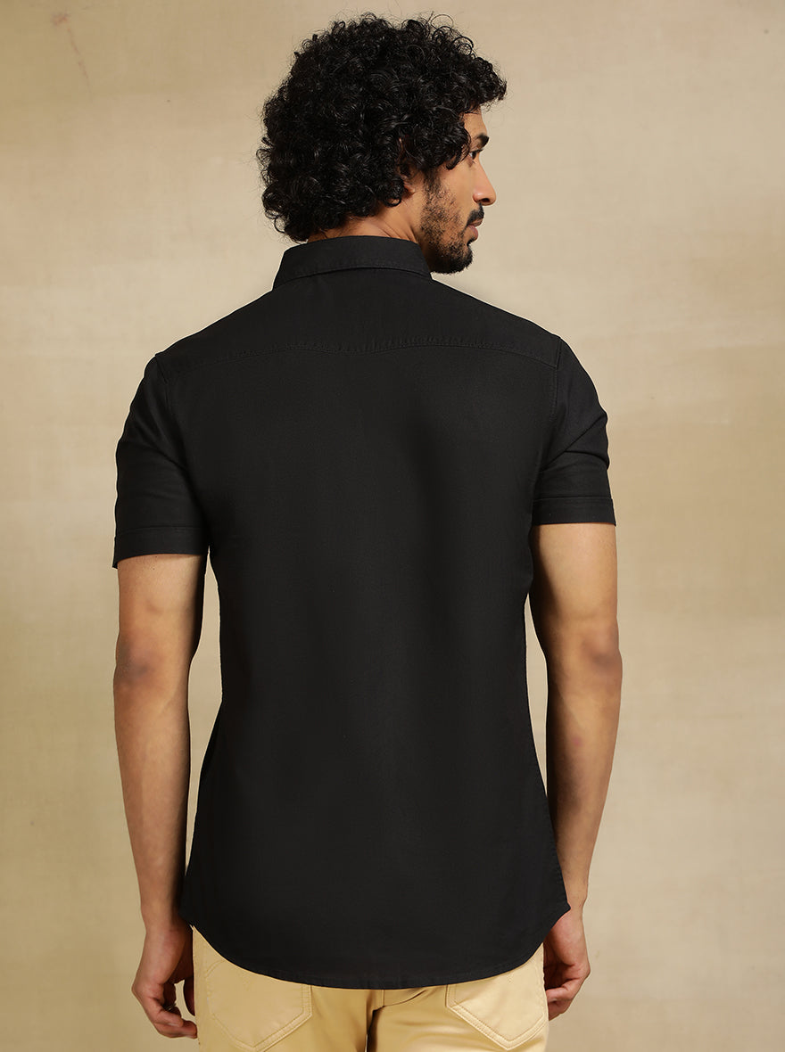 Black Solid Slim Fit Casual Shirt | JadeBlue