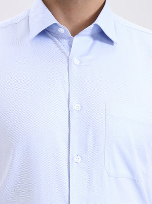 Blue Solid Regular Fit Formal Shirt | JadeBlue