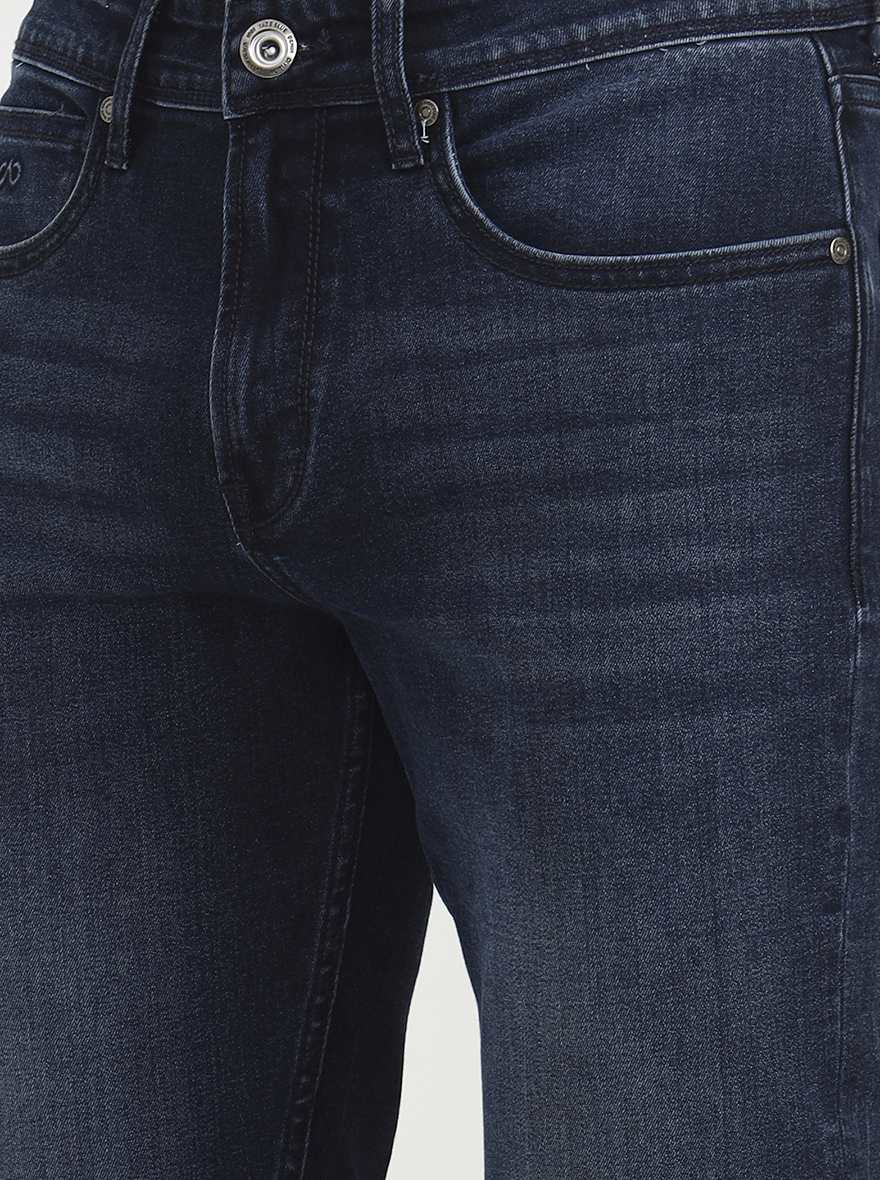 Deep Indigo Blue Solid Straight Fit Jeans | JadeBlue