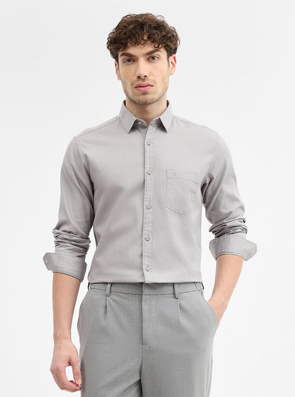 Grey Solid Slim Fit Casual Shirt | JadeBlue