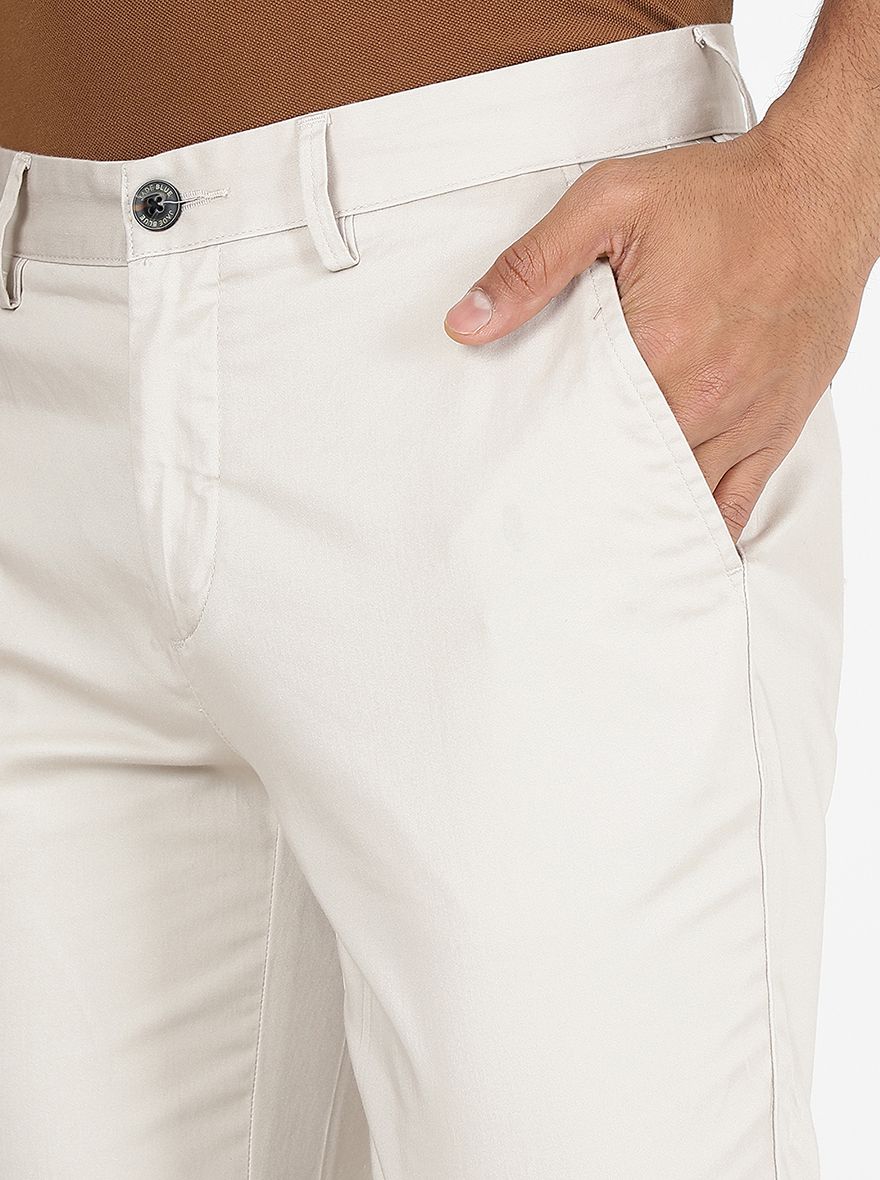 Beige Solid Uno Fit Casual Trouser | JadeBlue