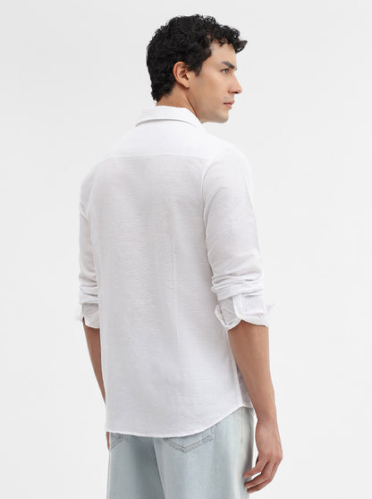 White Solid Slim Fit Casual Shirt | JadeBlue